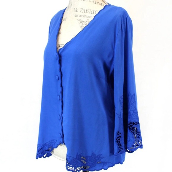Soft Surroundings Blouse Womens‎ SMALL Blue Embroidery 3/4 Sleeve Button Rayon - Picture 2 of 14